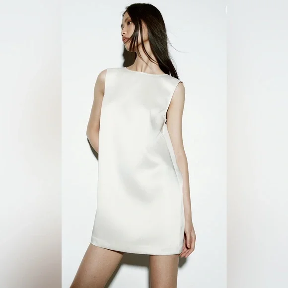 NWT H&M Dress With Low-Cut Back - Picture 2 of 9